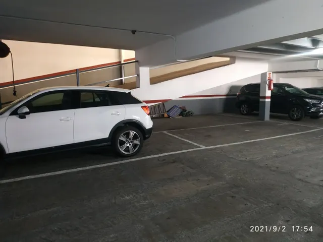 Pl grande! parking de fácil acceso — 10