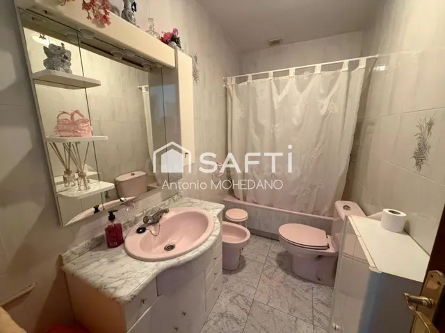 Bonita casa en un entorno privilegiado, donde compartir tranquilidad y naturaleza es posible — 9