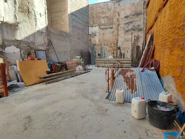 SE VENDE SOLAR URBANO EN EL CENTRO DE ASPE — 3