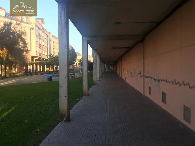 Local comercial de 280m2 segregables, muy céntrico, en alquiler en A Laracha — 8