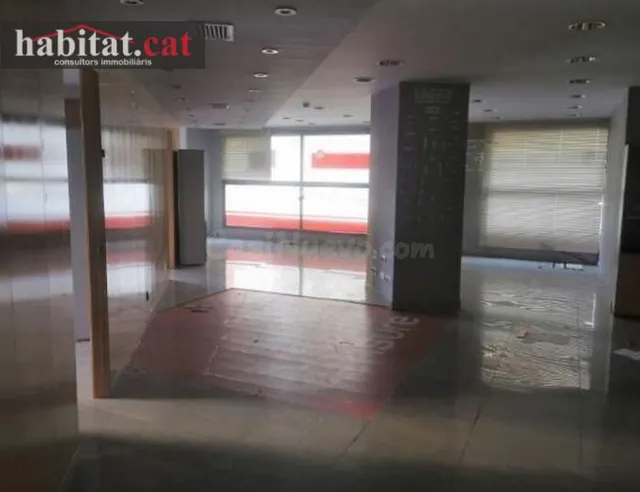 ¡¡ LOCAL COMERCIAL EN VILANOVA - MOLI DE VENT !!