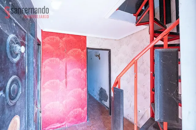 Casa independiente en Gornazo, con una parcela de 2112 m2 — 27