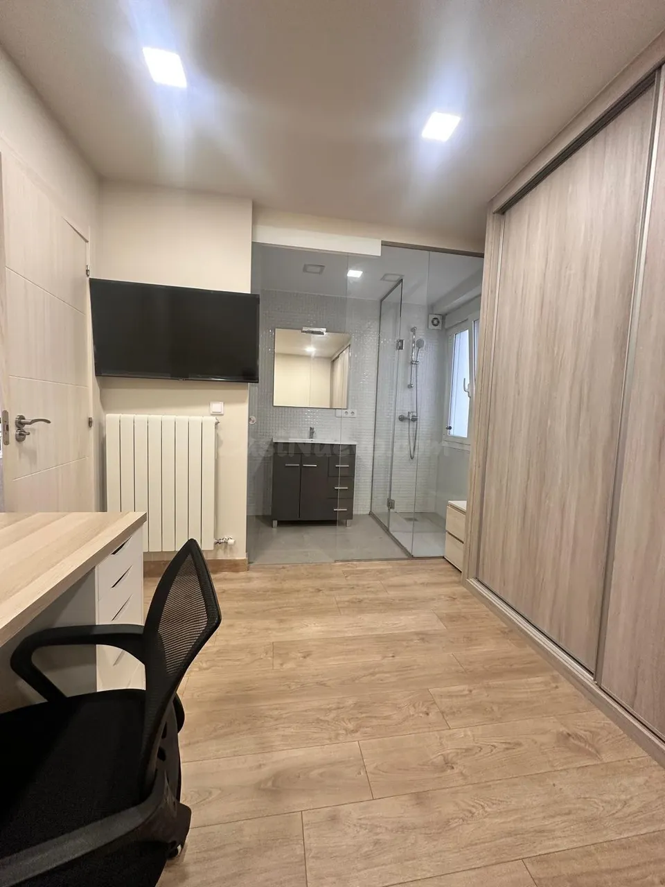 habitaciones en alquiler en piso reformado,.Con gastos incluidos. – Calle Romanceros, Burgos