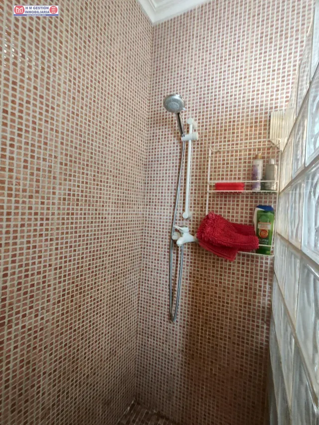 CASA PARA ENTRAR A VIVIR CON GARAJE - foto 5