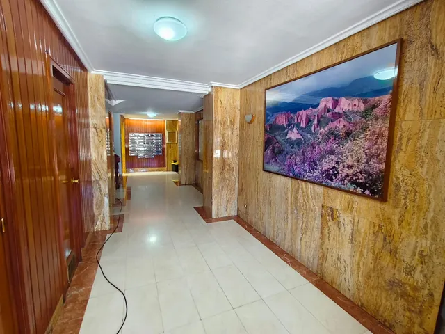 Piso en la zona de correos. — 2