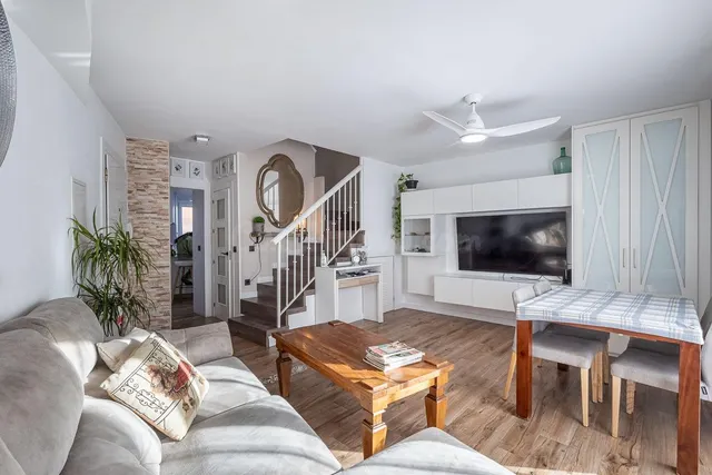 ESPECTACULAR TRIPLEX EN CHURRIANA — 3