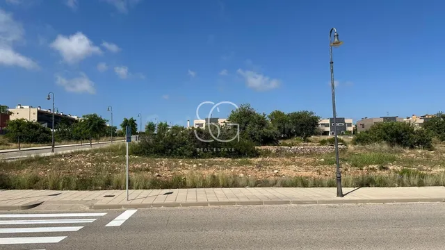 Oportunidad de Inversión: Terreno Multifuncional de Alta Ren - foto 2