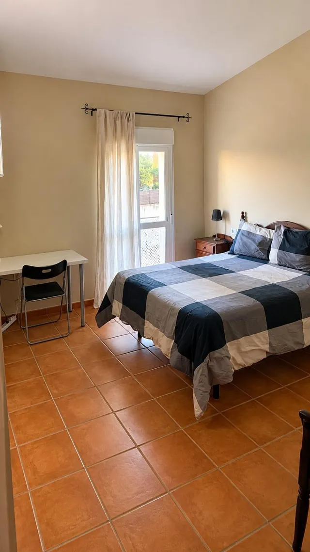 ¡fantástica casa de 3 plantas con loft y piscina en Posadas! — 4