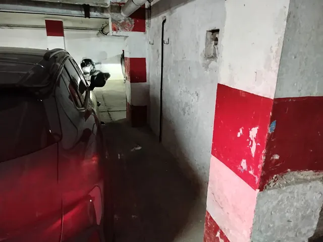 Garaje en Venta en la Avenida de Cádiz, zona Hospital — 7