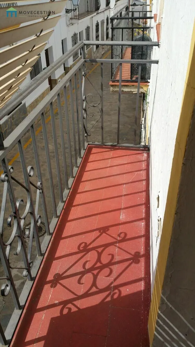 PISO EN CORTES DE LA FRONTERA — 4
