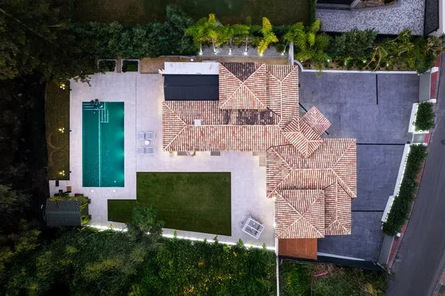 Chalet 5 habitaciones 453m² en venta - Marbella — 43