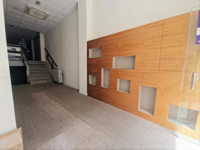 Gran Local Comercial en pleno centro de Guardamar del Segura — 12