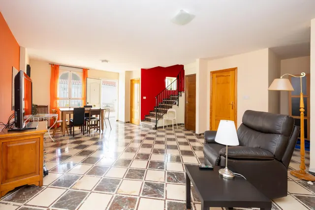 ¡Espectacular vivienda en Gójar con piscina propia! — 34