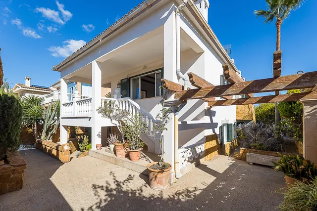 UNIFAMILIAR DE 5 habitaciones CON PISCINA EN SON FERRER (2 viviendas) — 45