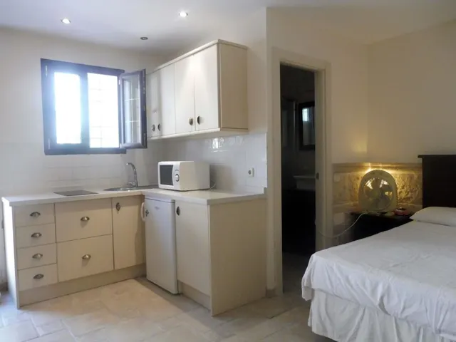 Precioso chalet de 6 dormitorios a 600m de la playa — 24