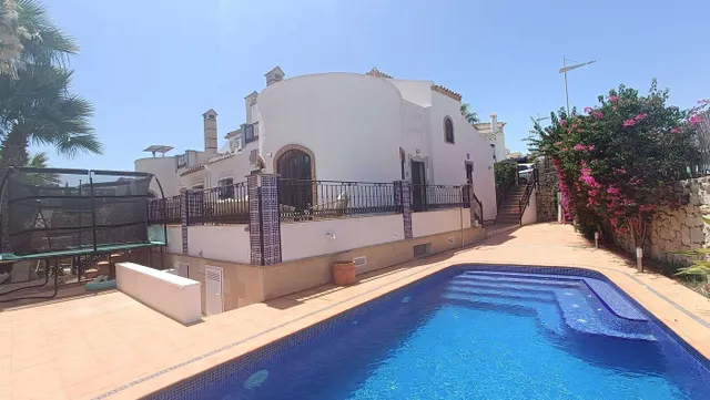 Villa 3 habitaciones 132m² en venta - Comunidad valenciana — 41