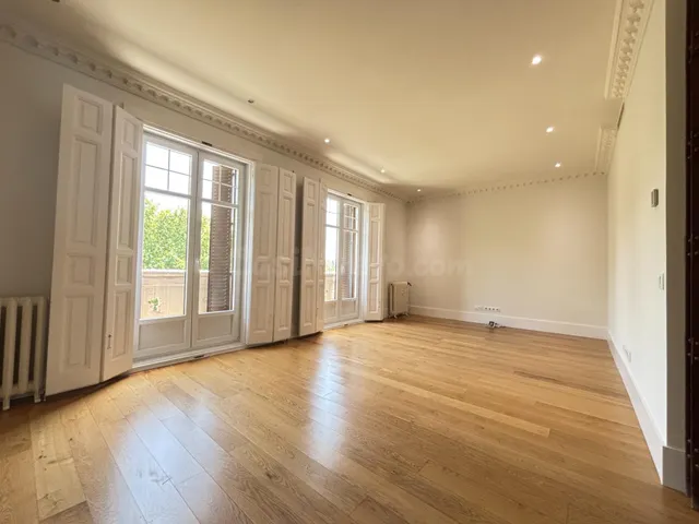Piso SEÑORIAL de 225 m2 en Paseo del Prado (4 DORM, 3 BAÑOS) - foto 2