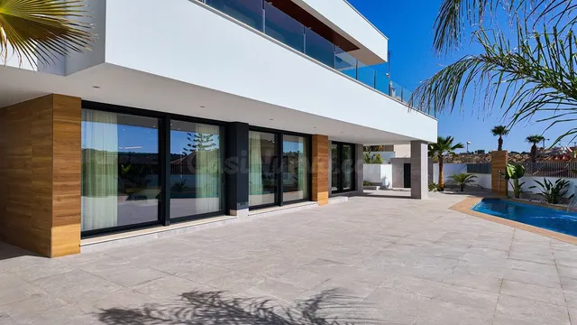 Villa 4 habitaciones 203m² en venta - La Marquesa — 4