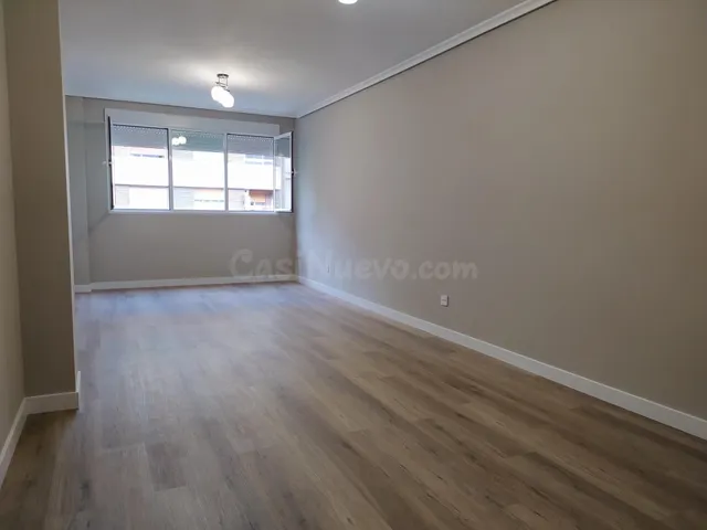 VENTA PISO EN ZONA ALTA PONFERRADA - foto 5