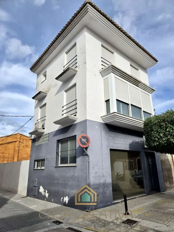 Casa-Chalet en Venta en Benirredrà Valencia