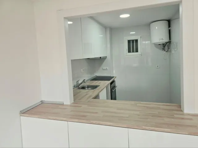 Apartamento de 2 dormitorios en Campoamor - foto 2