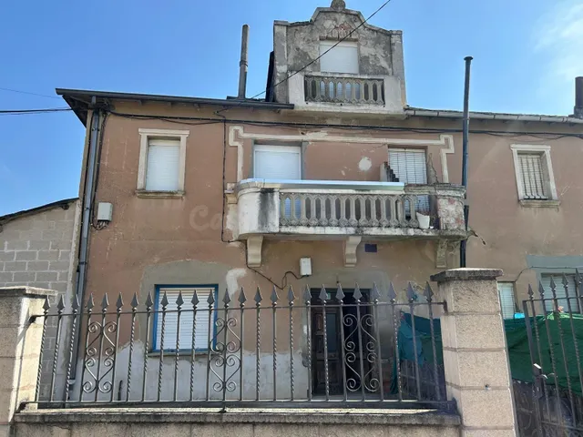 Casa con terreno en Arganza - Oportunidad para reformar a tu