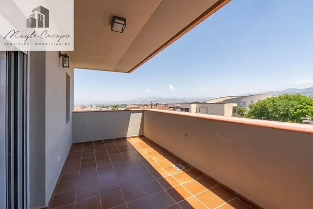 Espectacular casa en Nueva Otura — 32