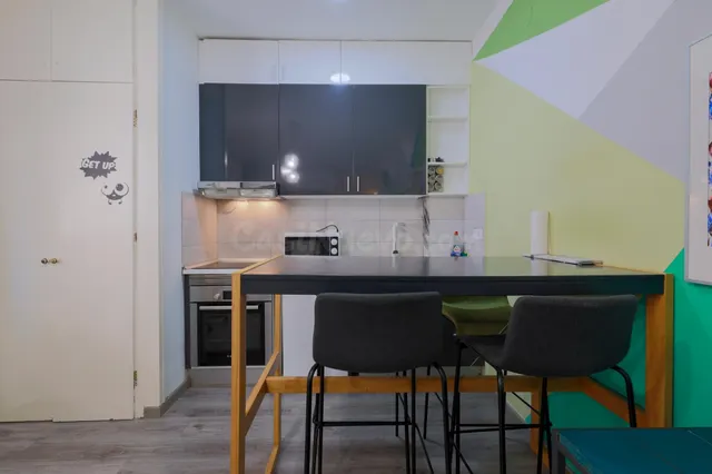 Fantástico estudio luminoso y equipado y tranquilo — 5