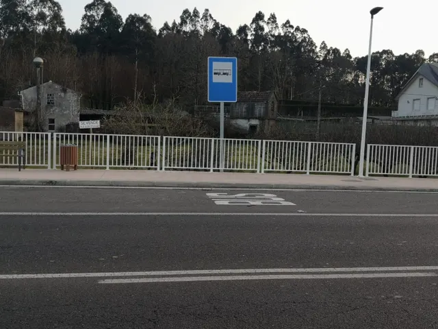 Solar urbano en Montecelo (Coristanco) para vivienda unifami - foto 2