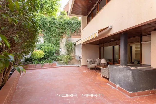 Magnífica planta baja en tres torres — 8