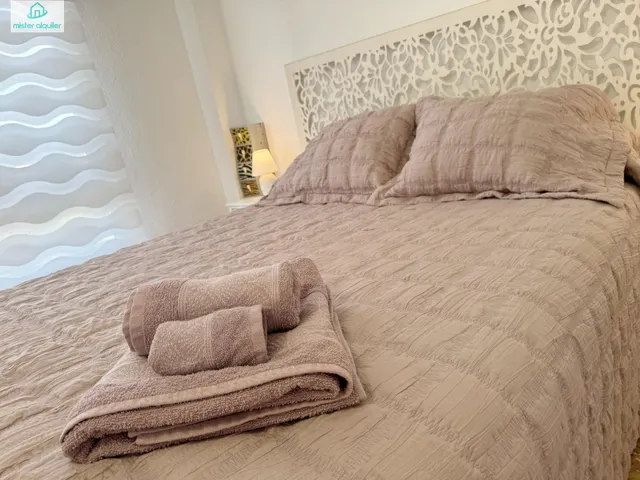 Apartamento 3 habitaciones 92m² en alquiler - 1a linea — 44