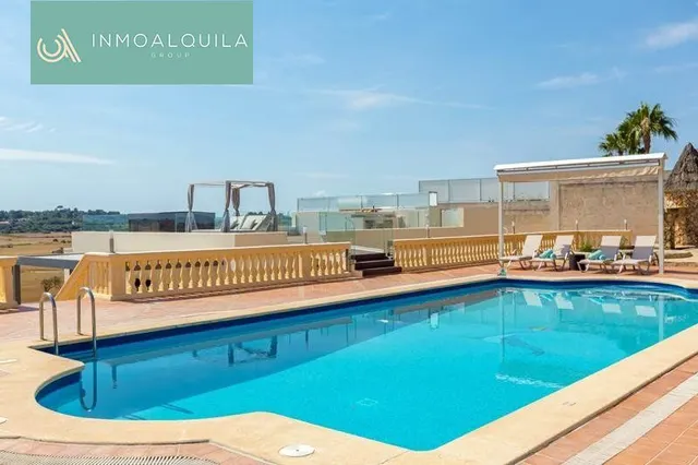 CHALET CON PISCINA VISTAS AL MAR — 18