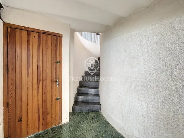 En venta la casa más original y con las mejores vistas de toda la Costa de Barcelona. — 35