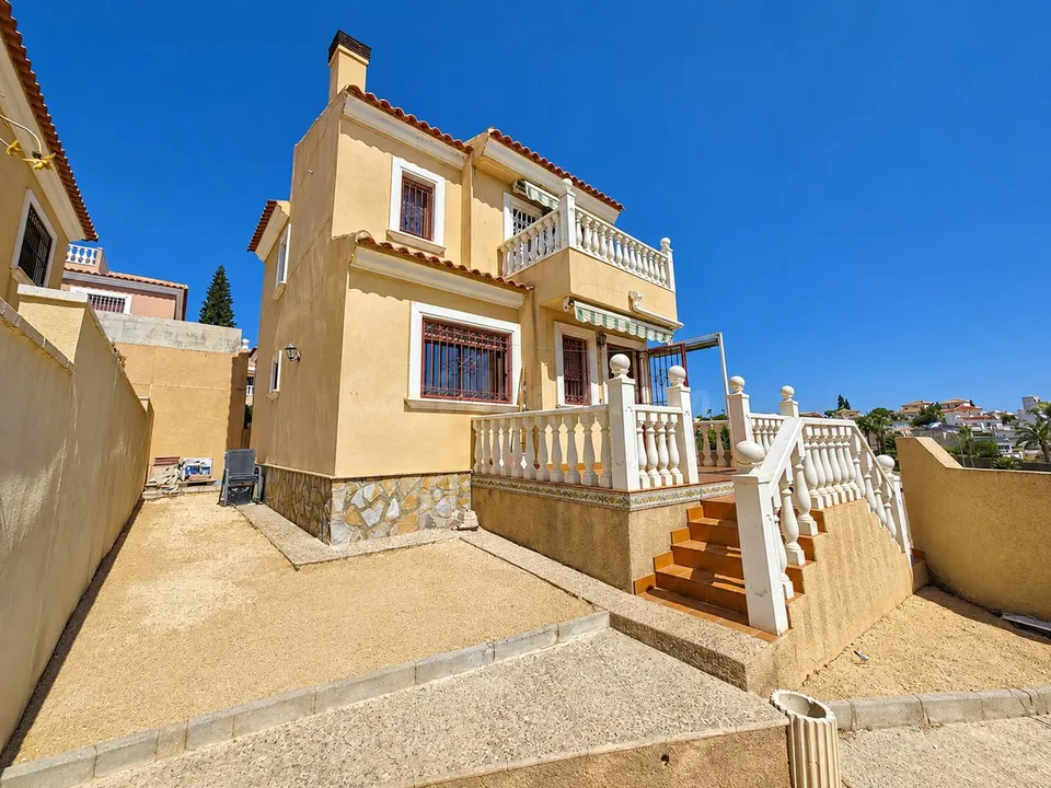 Villa 2 habitaciones 77m² en venta - Las Filipinas