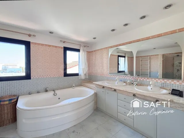 Elegante casa con Piscina en Calafell – Costa Dorada — 18