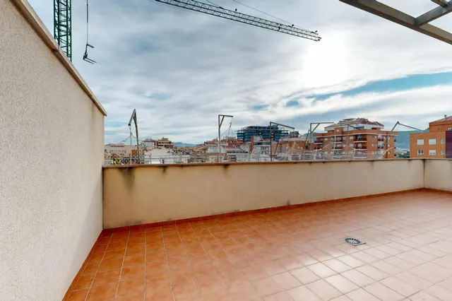 Un ático para estrenar. Una terraza para disfrutar. Una vida por comenzar. — 11
