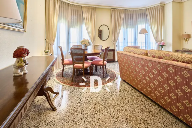 SE ALQUILA VIVIENDA EN VALENCIA — 20