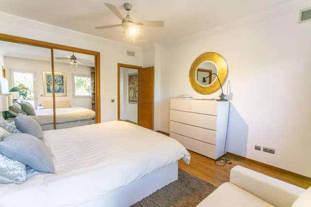 Precioso y lujoso apartamento con vistas al mar en Monte paraíso, en la Milla de Oro. Marbella — 29