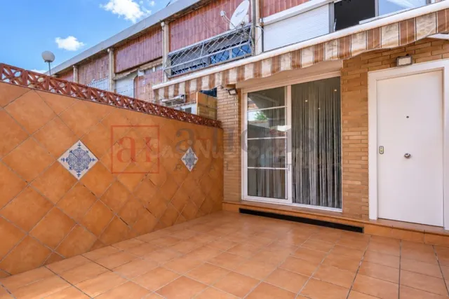 CHALET INDEPENDIENTE CON TERRAZA Y EXCELENTE UBICACIÓN EN EL - foto 4