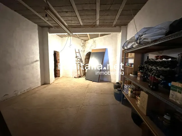 Amplia casa a la venta en Font de la Figuera (Valencia) — 47