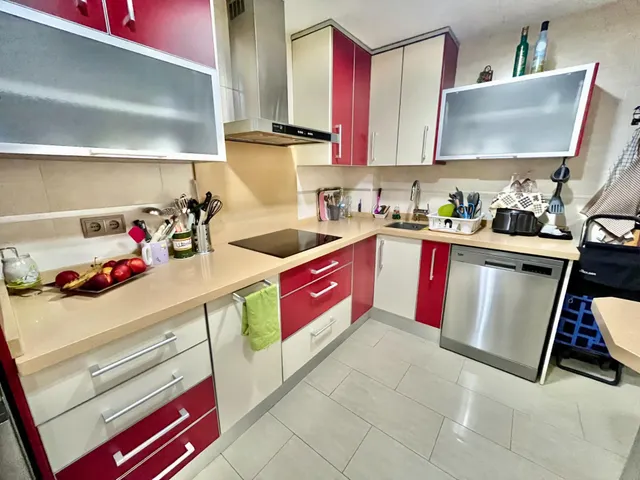 ¡¡Piso Reformado de 4 habitaciones y 2 Baños en Carolinas, Alicante!! — 11