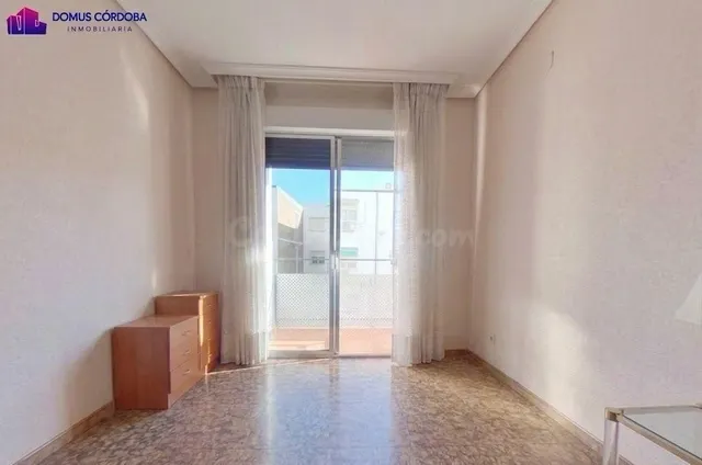 Se vende piso junto a la Avenida de Jesús Rescatado, exterio - foto 3