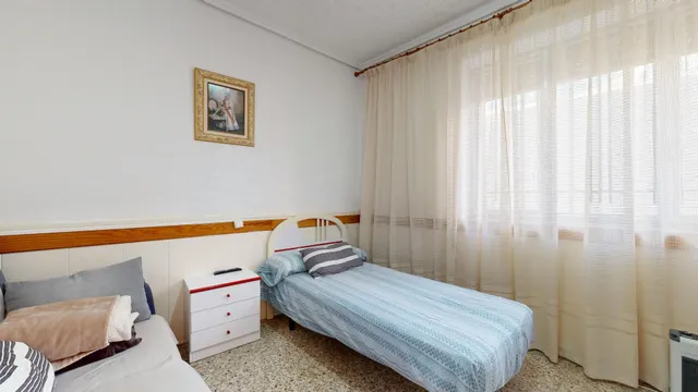 PRECIOSA Y ESPECTACULAR  CASA EN CHIVA  . OJO INVERSORES!!! — 38
