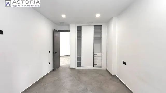 Vivienda a estrenar en urbanización privada en Parque Almunia con sauna, gimnasio y piscina comunitaria. — 17