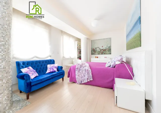 Exclusiva vivienda con vistas al Palacio de los Patos, junto Recogidas, 4 dormitorios 3 baños — 18