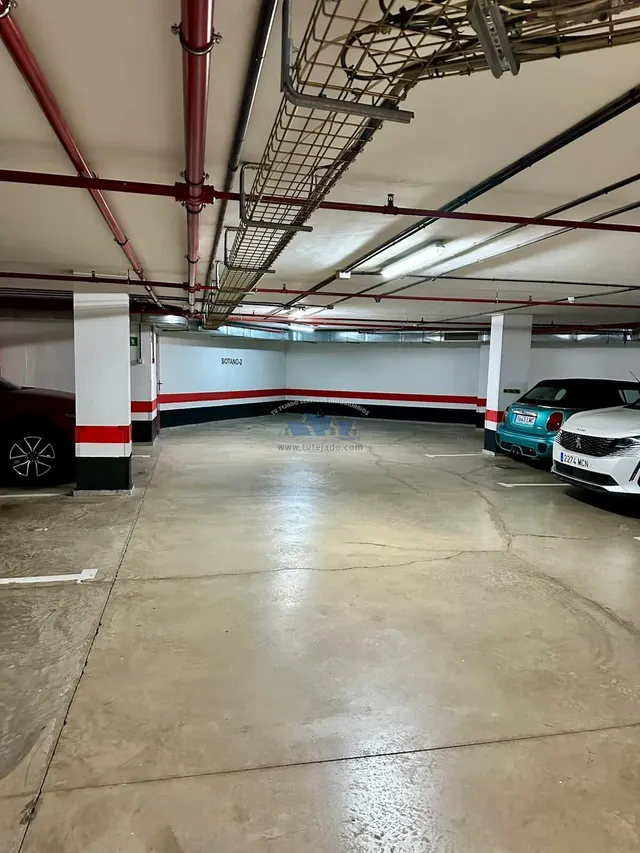 Plaza de garaje en venta — 7