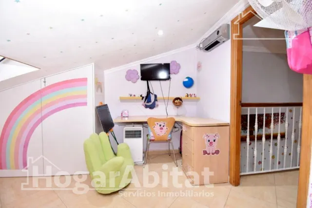 Inmejorable ubicación en pleno centro y vistas despejadas en este ático dúplex exterior con terraza — 29