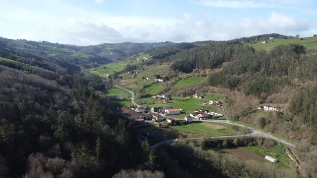 Oportunidad real: casa con parcela para rehabilitar en Tineo — 30