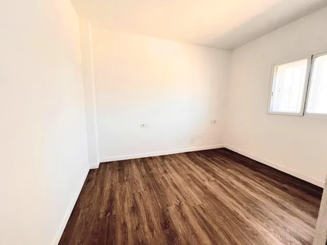 CHALET RUSTICO + APARTAMENTO DE INVITADOS, GARAJE, BUEN ACCESO, AIRE ACONDICIONADO — 21
