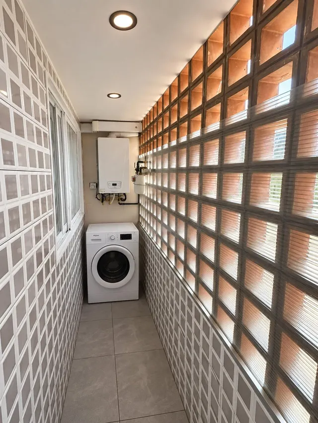 Piso Reformado en la Marina del Port - ¡Tu Nuevo Hogar te Espera! — 14